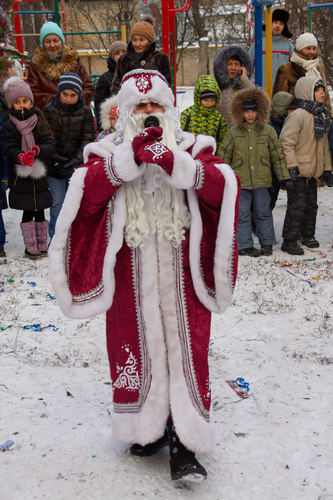 Новогодний праздник двора 2016