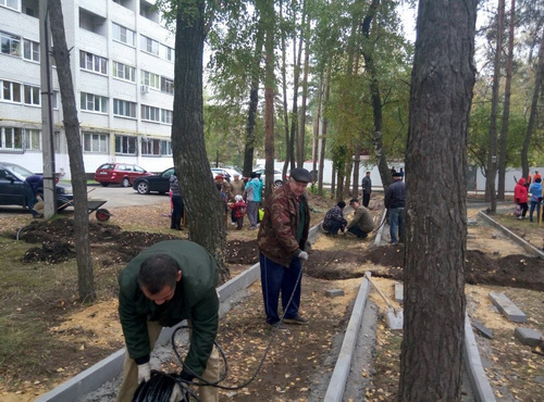 Сквер 22 октября 2016