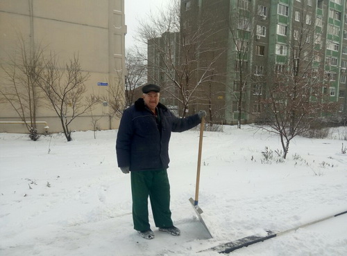 Уборка снега. Декабрь 2016.