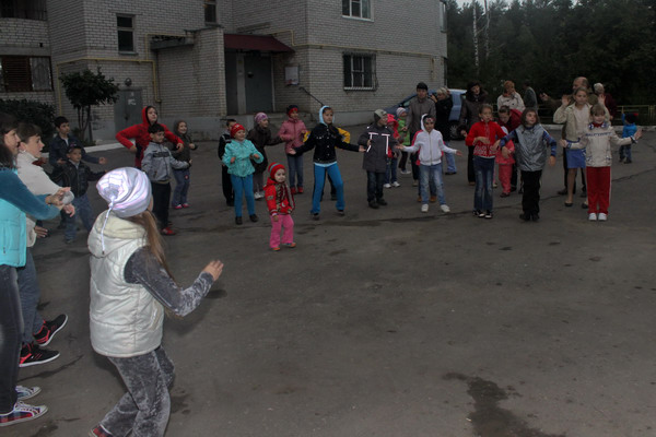 Праздник двора, посвященный Дню знаний